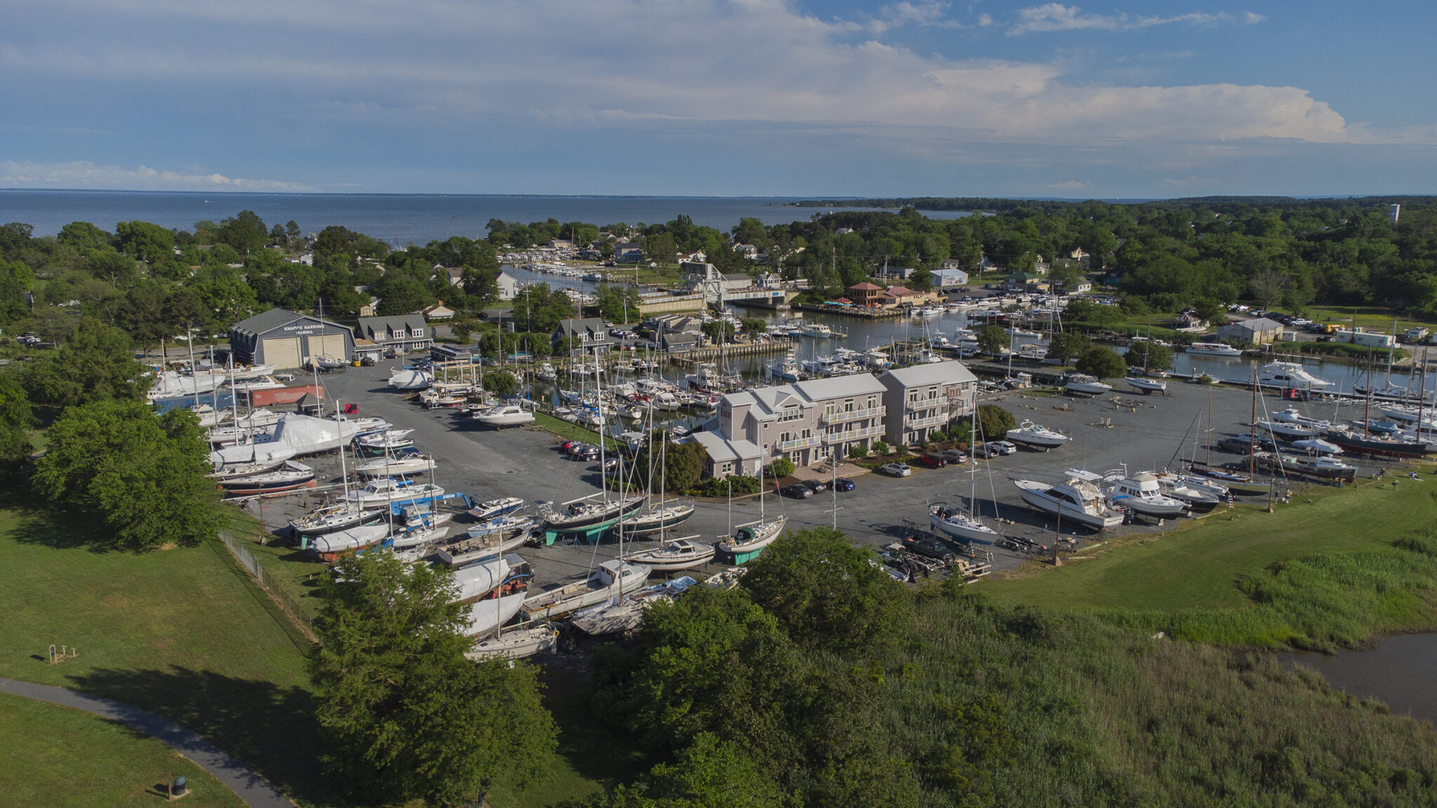 The Inn | Our Lodging | Knapp’s Narrows Marina & Inn